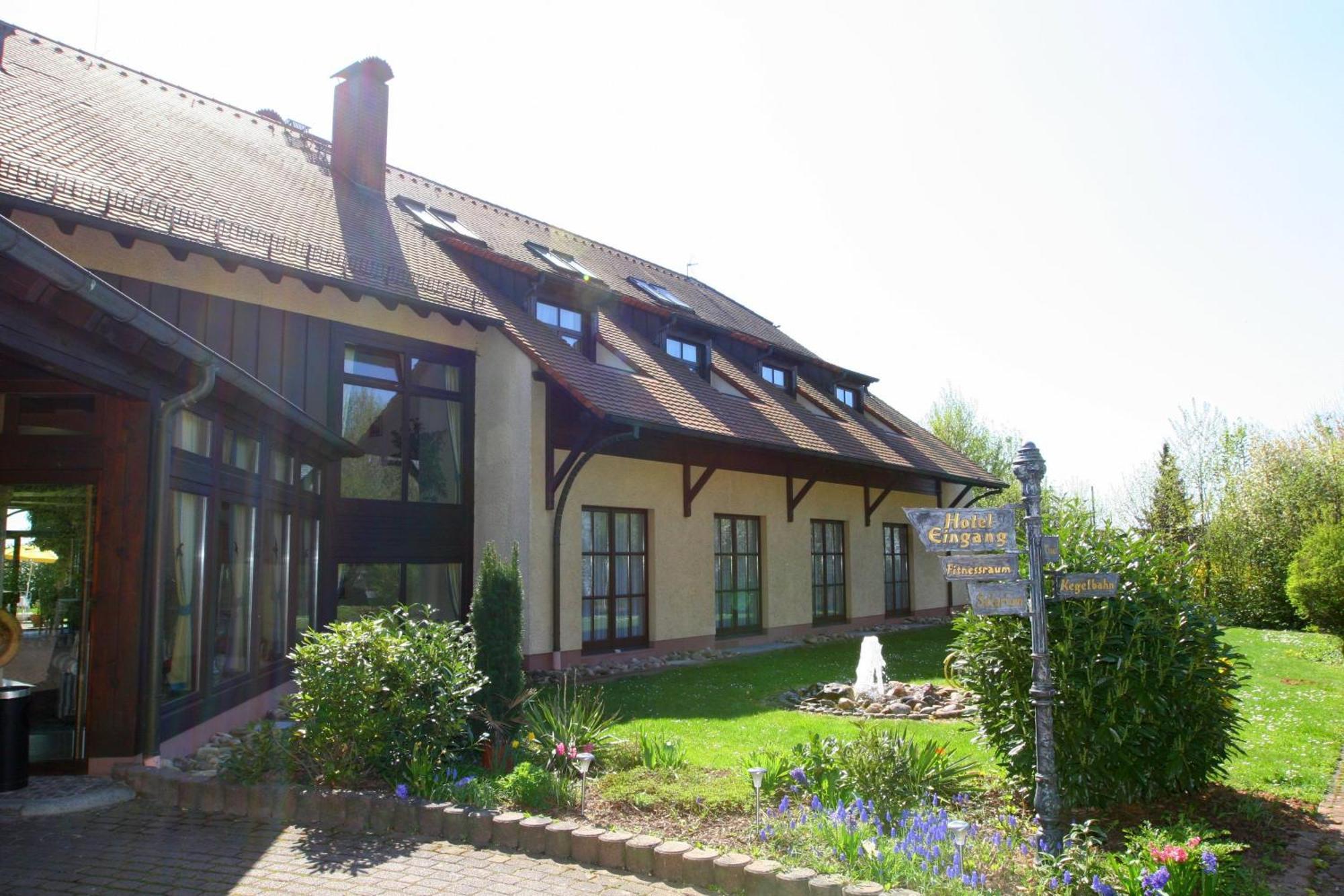 Krone Am Park - Gaestehaus Des Hotel Krone Alzenau in Unterfranken Luaran gambar