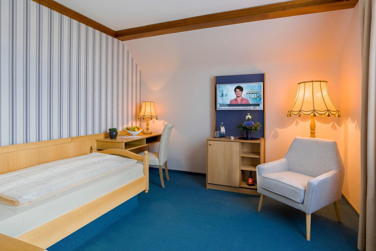Krone Am Park - Gaestehaus Des Hotel Krone Alzenau in Unterfranken Luaran gambar